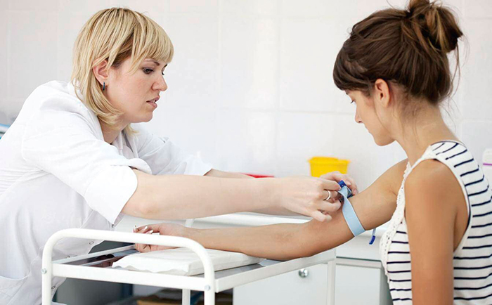 Анализы при беременности в 1 триместре. Список, норма