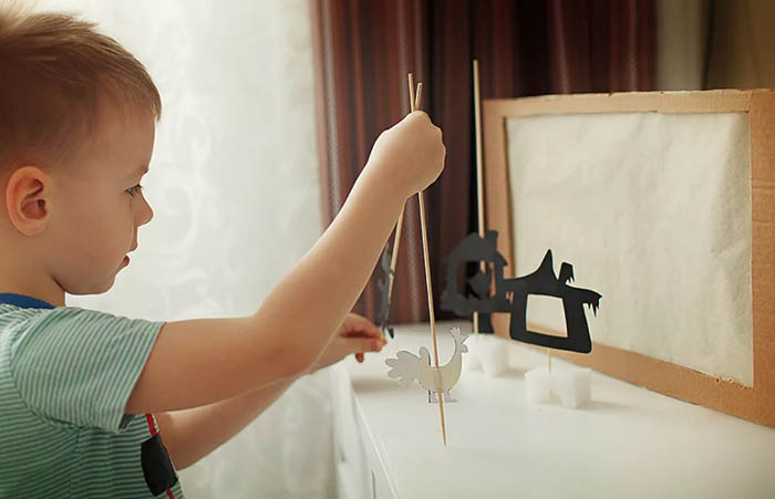 Чем занять ребенка в 3 года дома девочку, мальчика непоседу