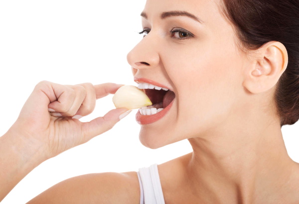 Чеснок при грудном вскармливании новорожденного