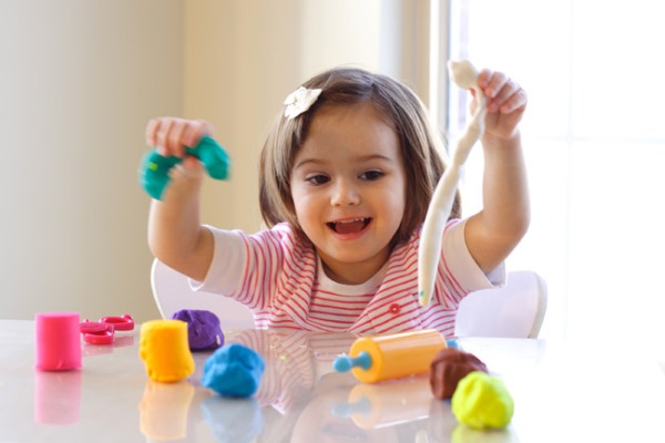 Что должен уметь ребенок в 3 года: мальчик, девочка. Памятка для родителей, программа развития