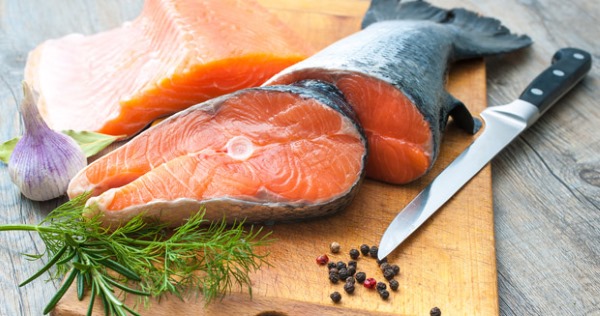 Диета кормящей мамы в первый месяц после родов: для похудения, чтобы убрать живот, меню при коликах у малыша