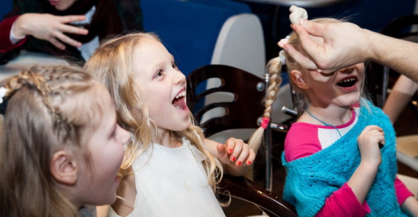 Фокусы для детей 5 лет в домашних условиях