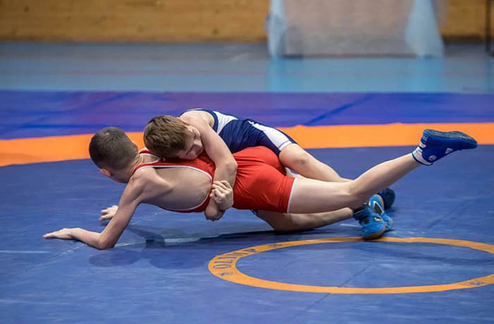 Греко-римская борьба для детей. Польза и вред, отзывы