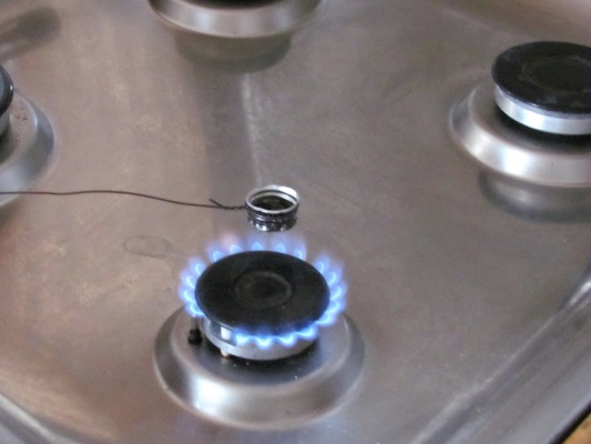 Химические опыты для детей в домашних условиях. Наборы для школьников: Вулкан, Chemistry, Светофор