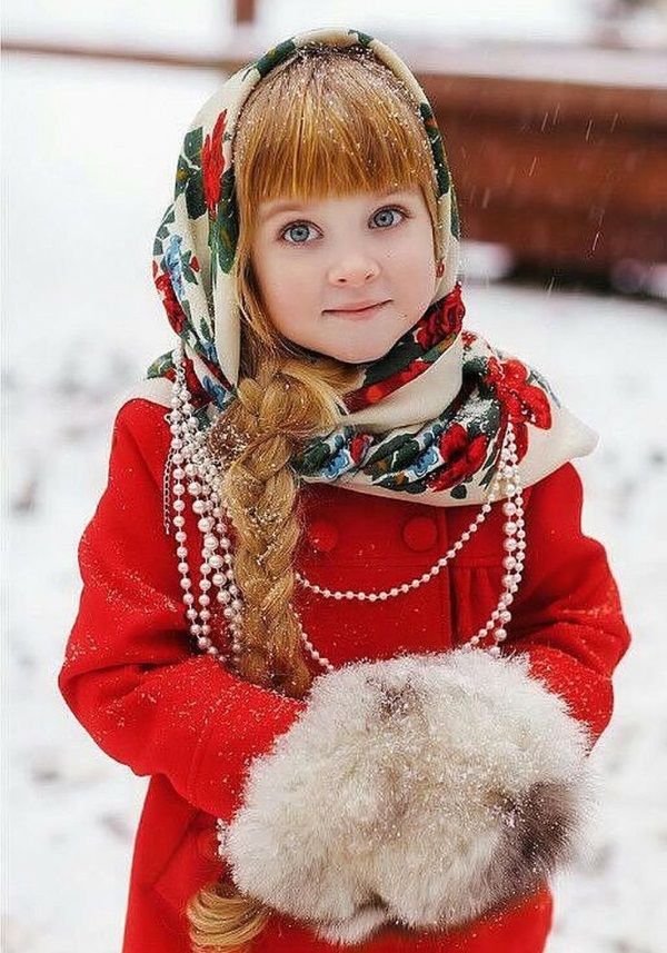 Имена для девочек – редкие, красивые, по святцам в православии, современные, русские, мусульманские. Значение имени