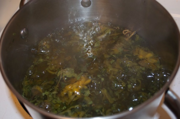 Как лечить волосы от выпадения, сечения. Народные средства, препараты, шампуни, маски, сыворотки, таблетки