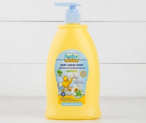 Как подмывать новорожденного мальчика, девочку в несколько месяцев, 2-5 лет