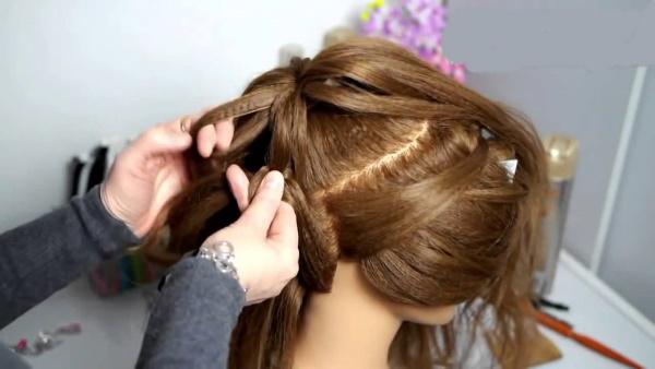 Как заплести корзинку из волос ребенку. Инструкции с фото для начинающих