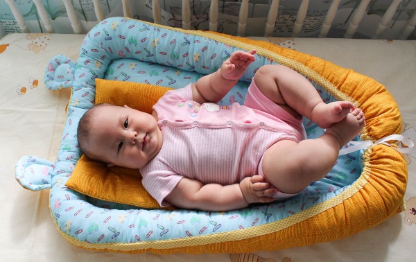 Коконы для новорожденных. Выкройки, как сшить своими руками, схемы