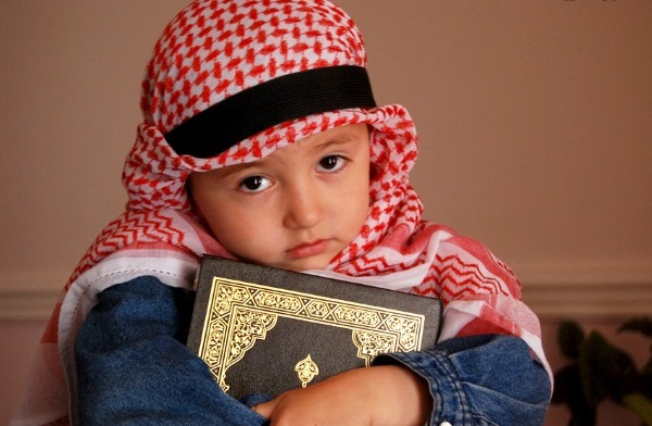 Красивые современные мужские имена для ребенка. Список и значение