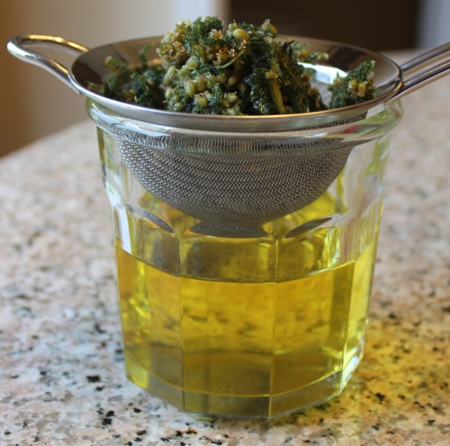 Кровь из носа при беременности первый-второй-третий триместр. Что делать