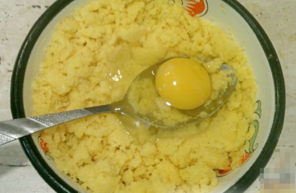 Кукурузные палочки. Польза и вред для здоровья детей, взрослых, беременным, худеющим. Как и сколько употреблять