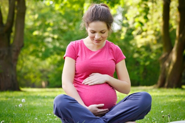 Лечебная физкультура при беременности для спины, шеи, поясницы, ног, в воде. ЛФК, упражнения, массаж