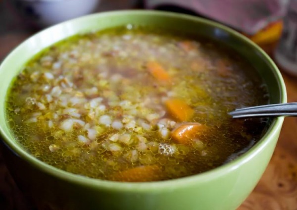 Меню кормящей мамы в первый месяц после родов. Таблица питания в первые дни, рецепты блюд