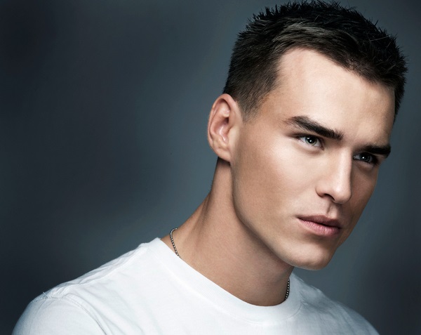 Молодежные прически для парней: модные, стильные и современные. Фото