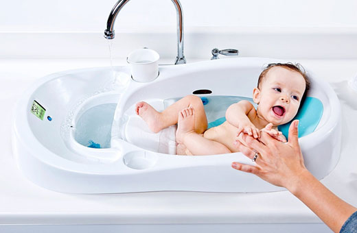 Новорожденный ребенок в роддоме. Фото. Список, что нужно на первое время