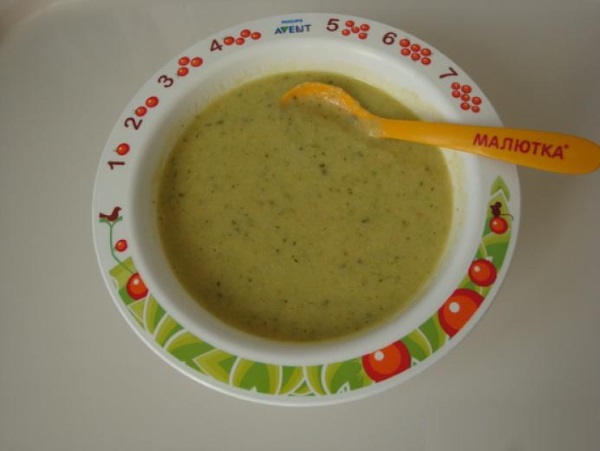 Питание 9 месячного ребенка, меню и режим дня на искусственном, смешанном вскармливании. Рецепты