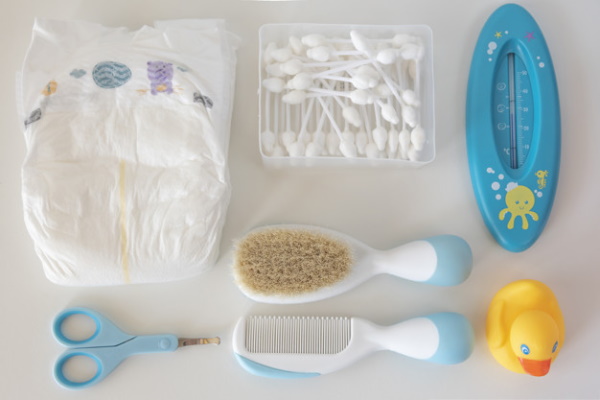 Покупки для новорожденного. Список необходимых, вещи в первые месяцы зимой, осенью, лето, весна
