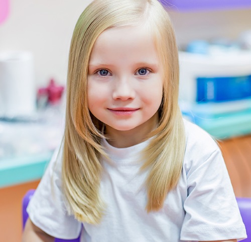 Красивые прически для девочки. Фото, как сделать пошагово на длинные и средние волосы