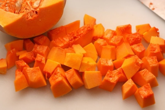 Рацион ребенка в 8 месяцев на искусственном, грудном вскармливании, при аллергии. Рецепты