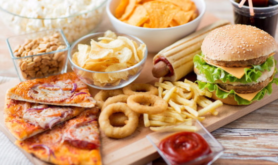 Рацион ребенка в 8 месяцев на искусственном, грудном вскармливании, при аллергии. Рецепты