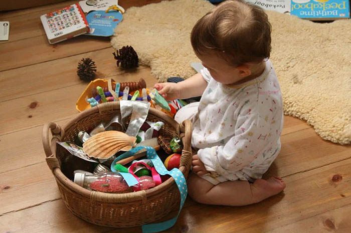 Развивашки для детей от 1 года своими руками из подручных материалов