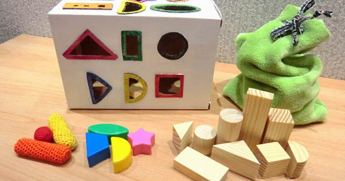 Развивашки для детей от 1 года своими руками из подручных материалов