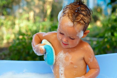 Что должен уметь ребенок в 9 месяцев: мальчик, девочка. Карта развития, памятка для родителей