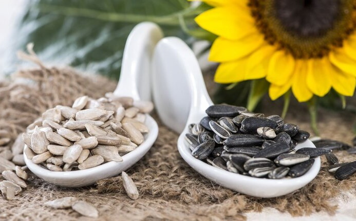 Семечки кормящей маме при грудном вскармливании можно ли?