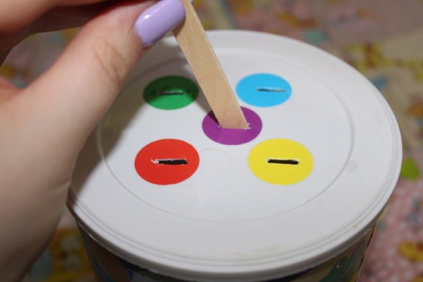 Сортеры для детей от года деревянные. Фото, как сделать своими руками