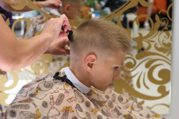 Стрижка Теннис для мальчика 6-12 лет. Фото