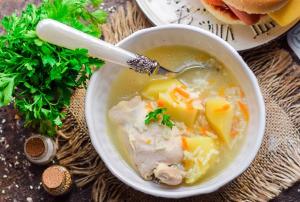 Супы для кормящих мам в 1-2-3 месяц. Рецепты