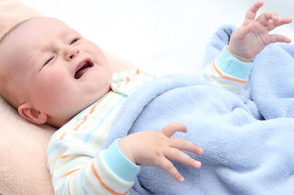 Температура 38 без симптомов у ребенка. Причины, что это может быть, что делать