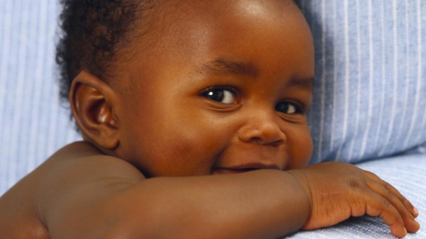 Цвет глаз у новорожденных. Когда меняется, формируется окончательно, возраст, какой бывает