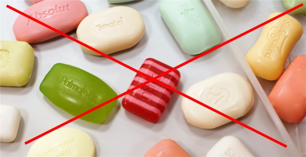 Уход за новорожденным в первый месяц, в первые дни жизни ребенка. Как ухаживать за кожей, пупком, слизистыми