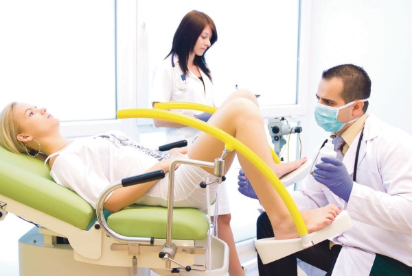 Как узнать срок беременности по последним месячным. Рассчитать по дате, по задержке, первые признаки, симптомы