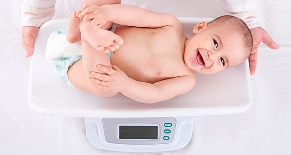 Вес ребенка по месяцам. Таблица для мальчиков, девочек по ВОЗ. Рекомендации по питанию