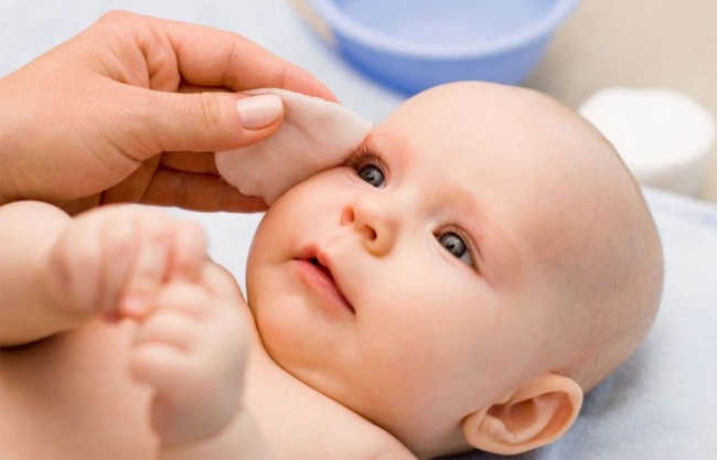 Зондирование слезного канала у новорожденных. Что это, как проводится, последствия операции